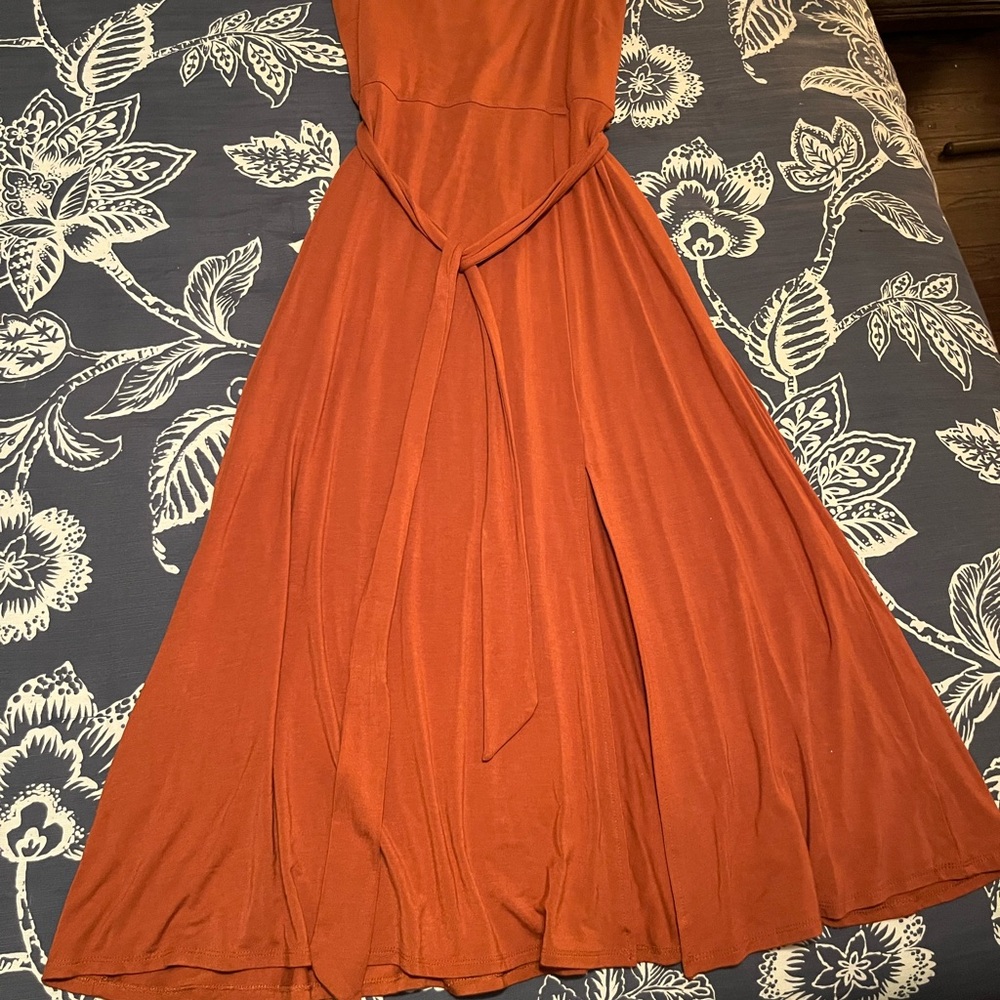 Elegant Rust Maxi Dress